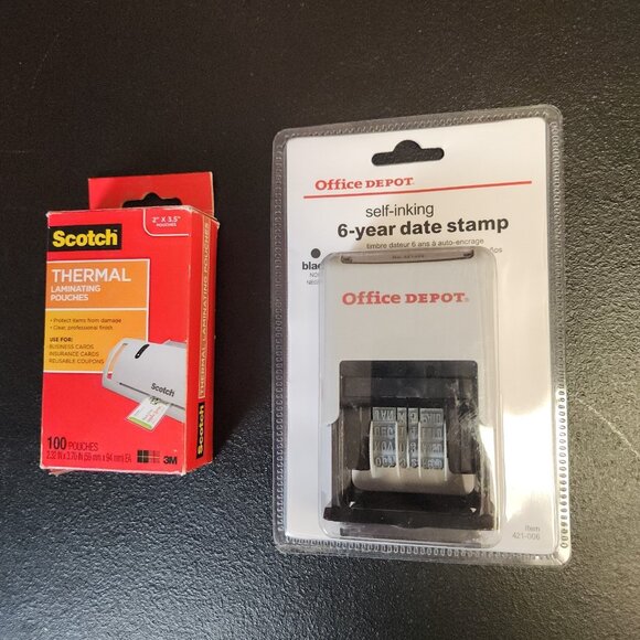 Office Supply Presentation Lot: Date Stamp Name Badge Business Rubber Fingers - Picture 2 of 8